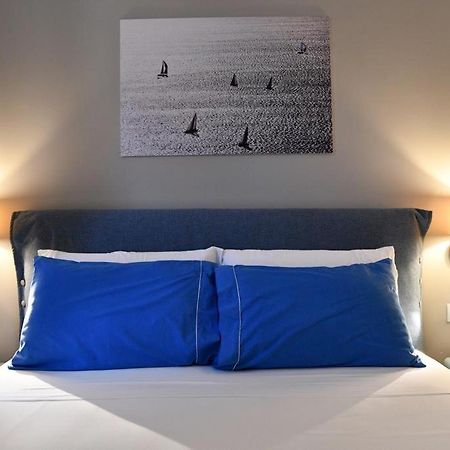 Il Picchio Di Chiaia Hotell Neapel Exteriör bild