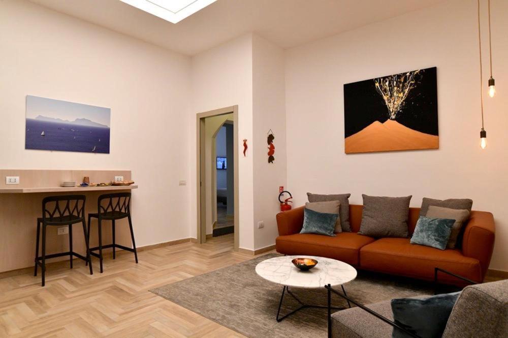 Il Picchio Di Chiaia Hotell Neapel Exteriör bild